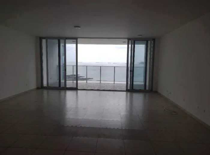 Apartamento en Waters de 3 recamaras en venta — 4