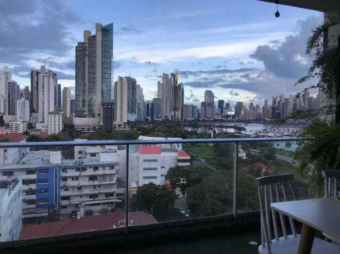 Apartamento en venta en Destiny de 2 habitaciones — 2