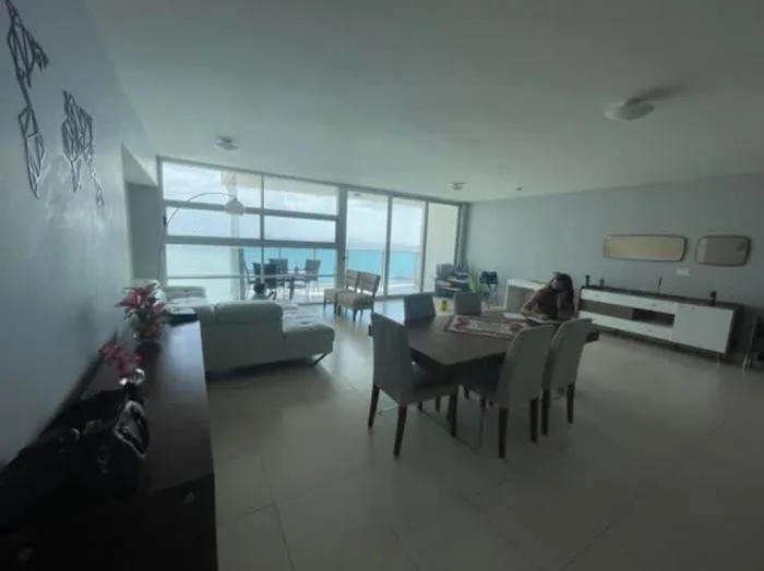 Waters on the bay Cinta costera 3 habitaciones — 2