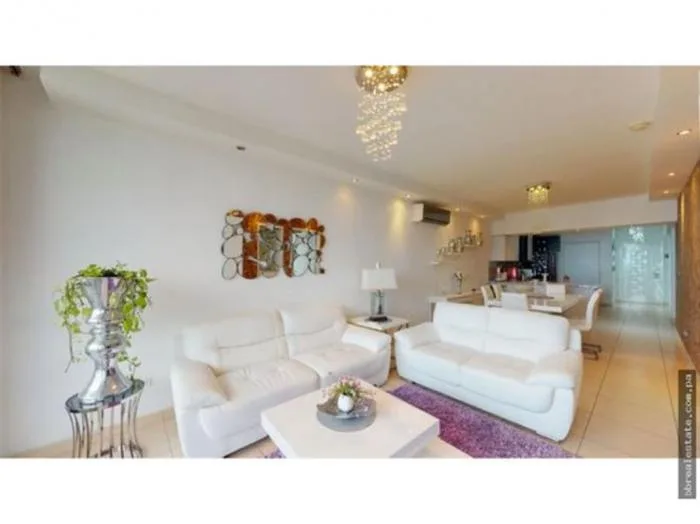 White tower Avenida Balboa 2 habitaciones — 5
