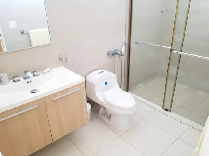 White tower Avenida Balboa 2 habitaciones — 5