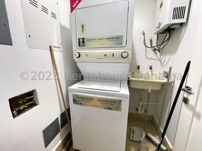 Apartment in yoo panama avenue balboa for rent