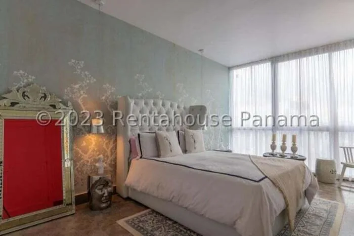 Alquiler de apartamento en Yoo 1 habitacion — 2