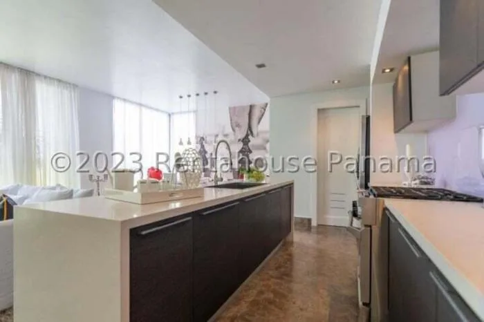 Alquiler de apartamento en Yoo 1 habitacion — 5