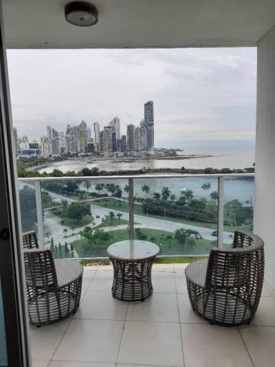 Apartamento en alquiler en white de 2 recamaras. white tower avenida balboa panama en alquiler