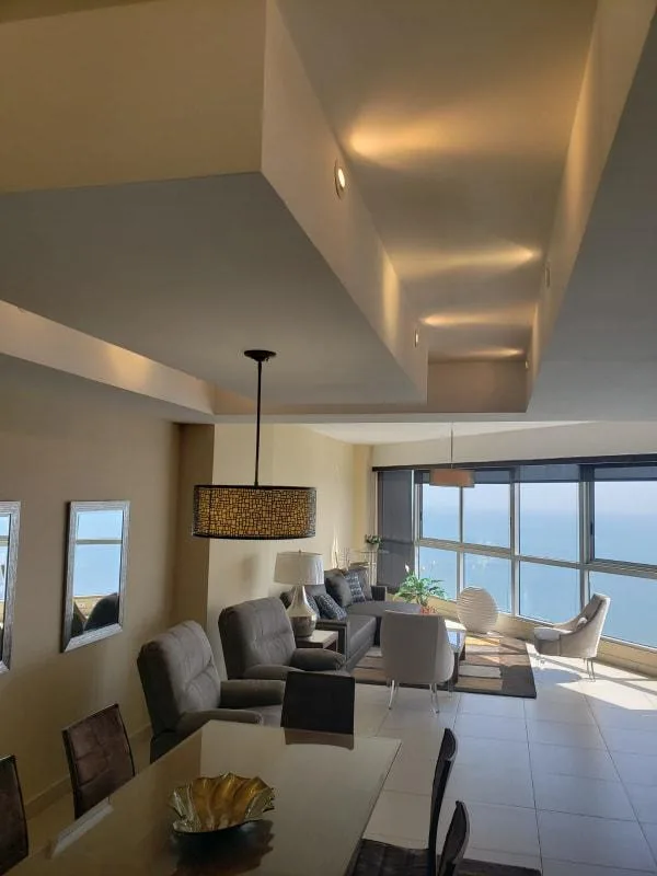 Alquiler de apartamento en Rivage 2 habitaciones — 2