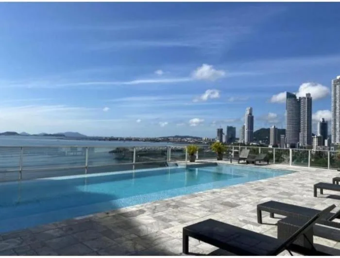 Alquiler de apartamento en Waters on the bay 3 recamaras — 4