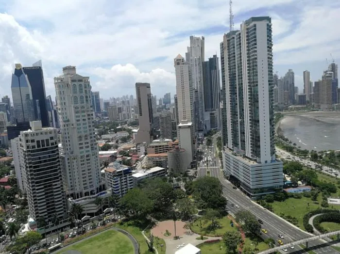 Apartamento en Colores de bella vista de 1 recamara en alquiler — 4