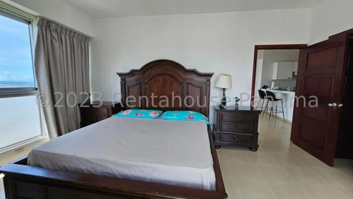 Alquiler de apartamento en Grand bay tower 1 recamara — 3