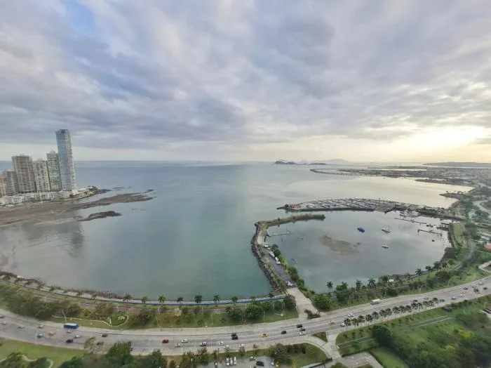 Apartamento en alquiler en Vista marina de 1 habitacion — 4