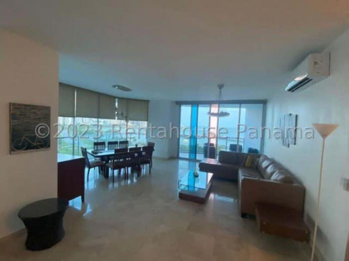 Apartment rental in sky 2 bedrooms