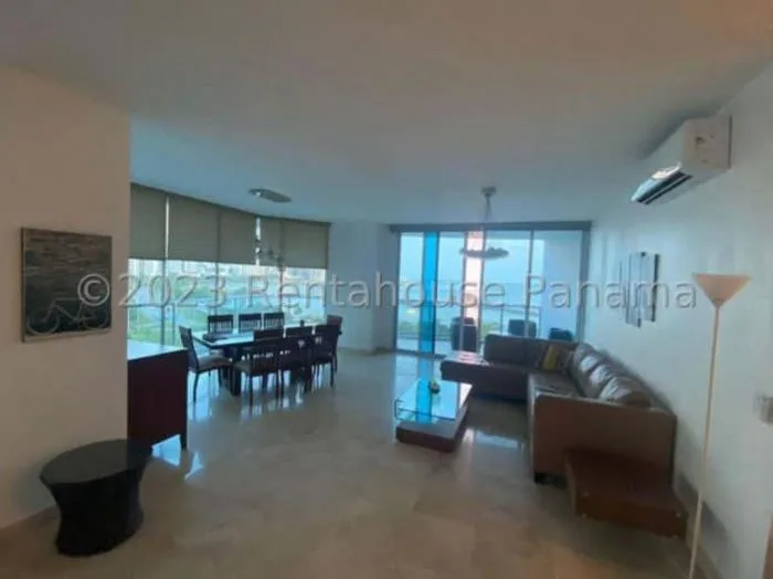 Alquiler de apartamento en Sky 2 habitaciones — 4
