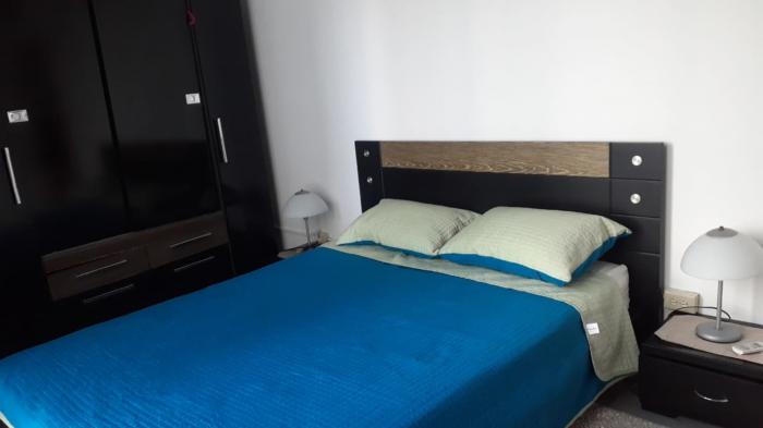 Colores de bella vista 1 room for rent