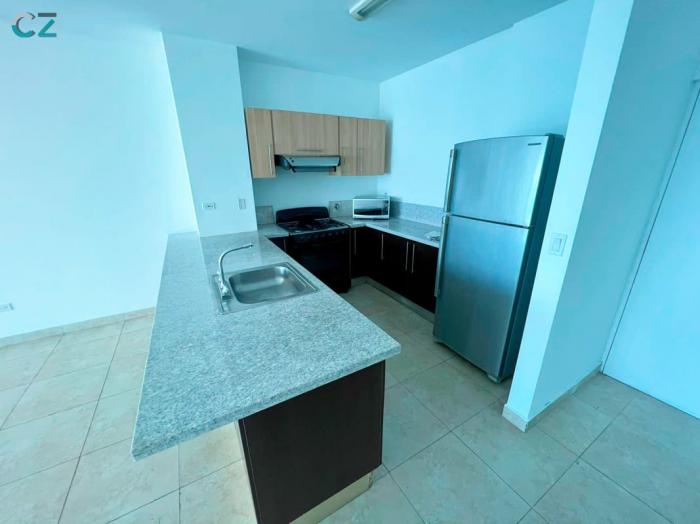 H2o panama 1 room