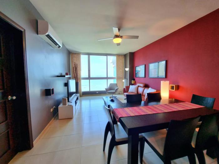 Grand bay tower 1 room for rent