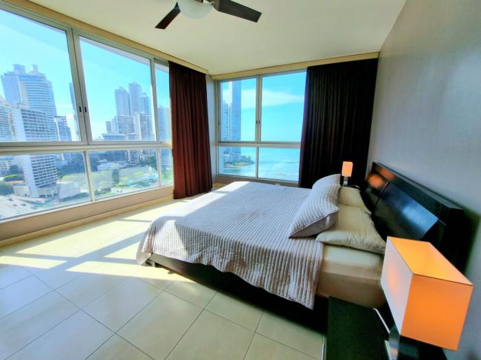 Grand bay tower 1 room for rent