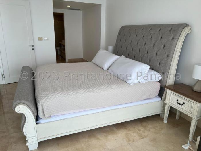 Yoo balboa avenue panama for rent