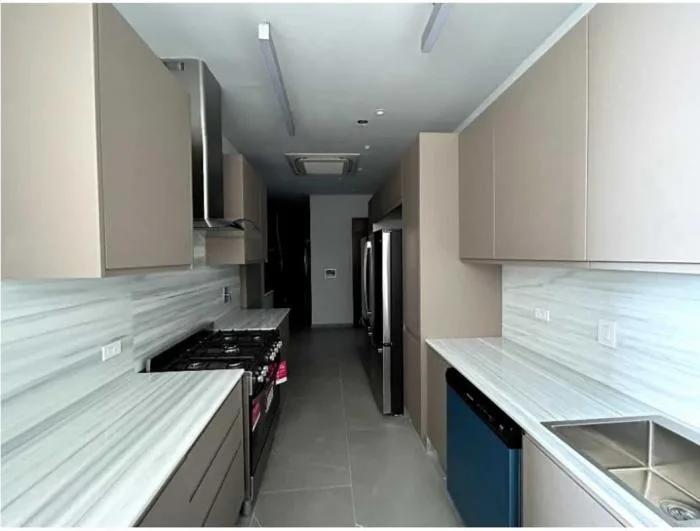 Alquiler de apartamento en Sky 4 habitaciones — 2