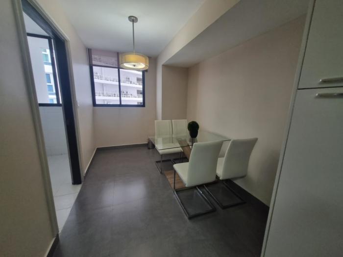 Apartment for rent in los delfines with 3 bedrooms