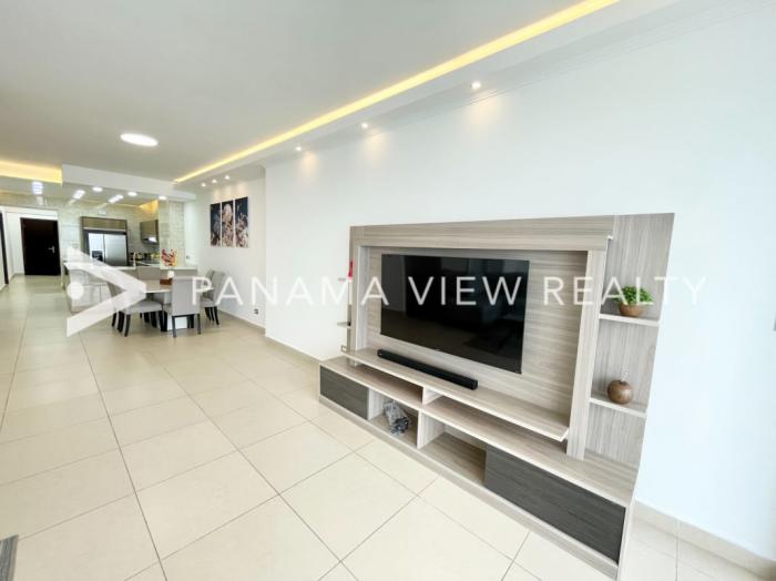 Apartment in rivage avenue balboa for rent
