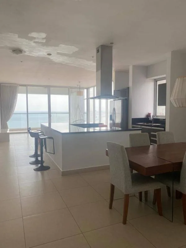 Rivage Avenida Balboa Panama en alquiler — 2