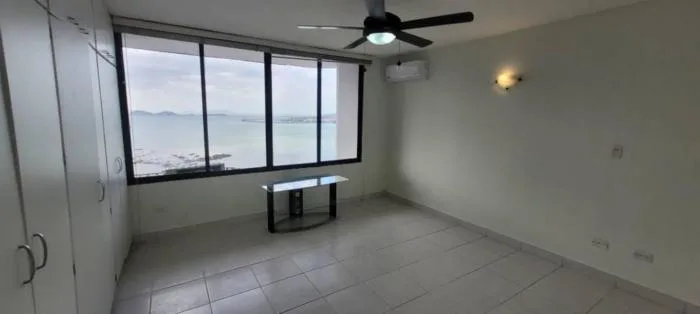 Torres del pacifico 3 recamaras en alquiler — 4