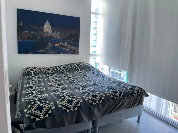 Apartamento en Colores de bella vista Avenida Balboa en alquiler — 5