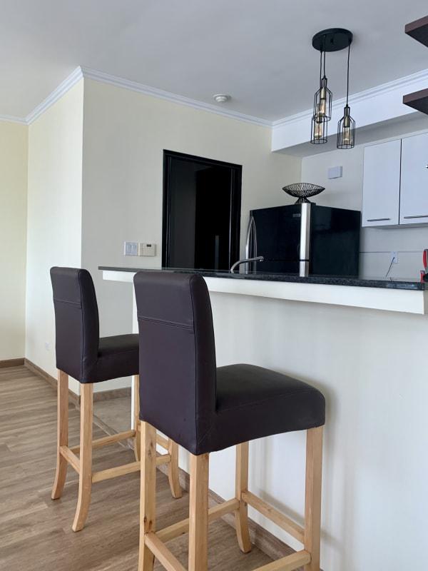 Apartment in bayfront avenue balboa for rent