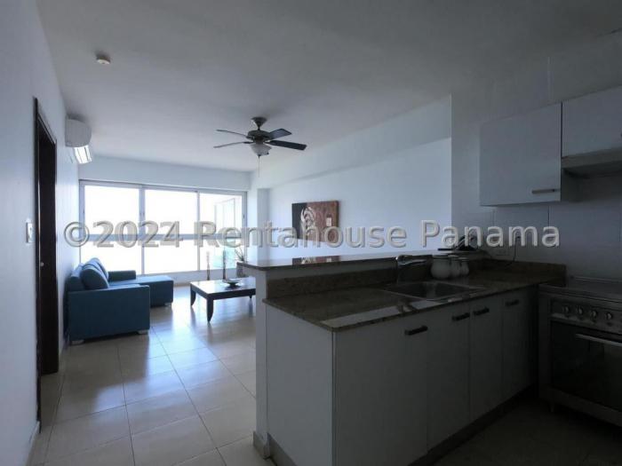 Grand bay tower 2 rooms for rent