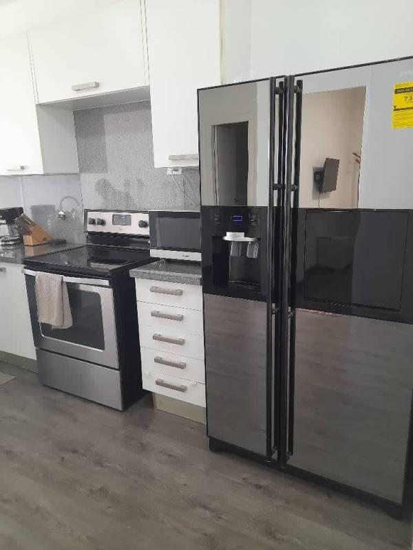 Apartment in white tower avenue balboa for rent