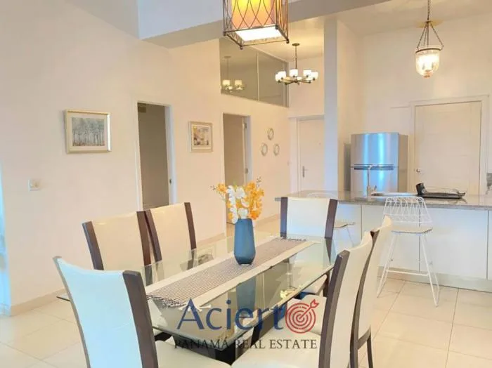 Apartamento en alquiler en Waters on the bay de 2 recamaras — 4
