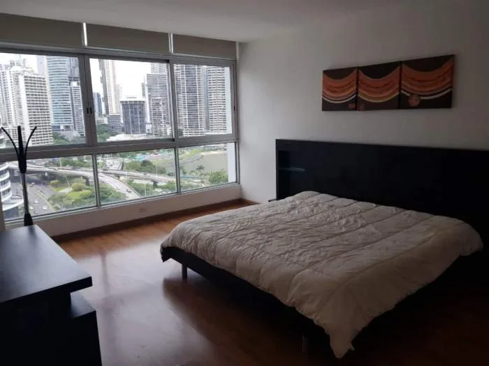 Bayfront Avenida Balboa Panama en alquiler — 2