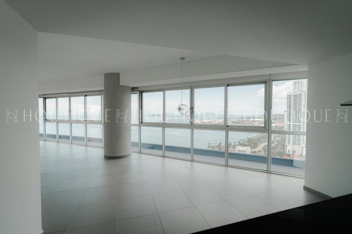 Yacht club tower Avenida Balboa 2 habitaciones