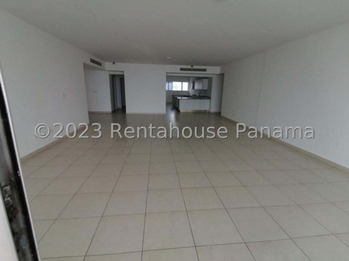 Apartment in waters on the bay avenue balboa for rent