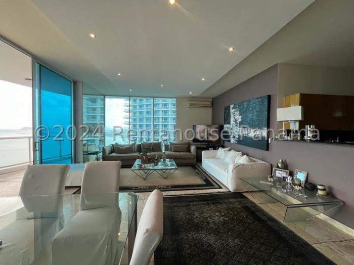 Apartamento en alquiler en Ph sky de 2 recamaras