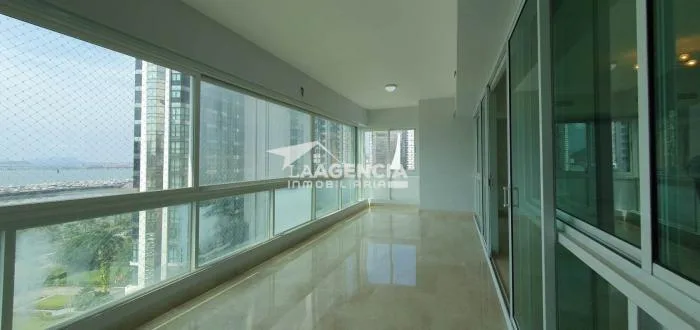 Apartamento en Vista marina Avenida Balboa en alquiler — 4
