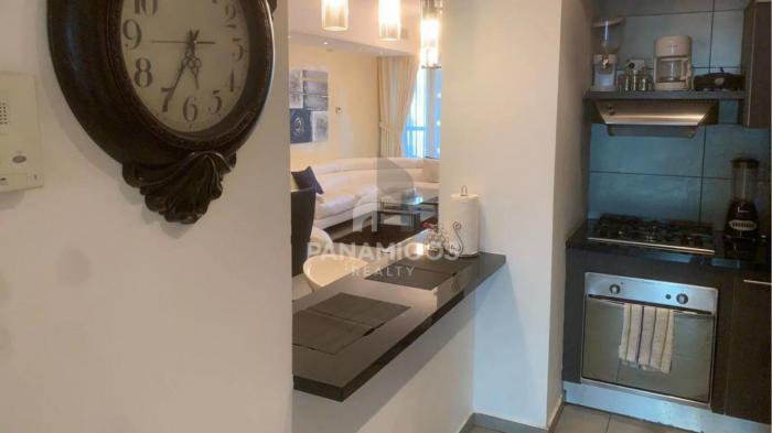 Alquiler de apartamento en Yacht club tower 2 habitaciones
