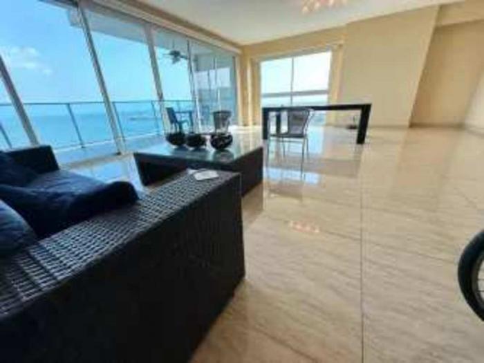 H2o on the ocean Avenida Balboa Panama en alquiler