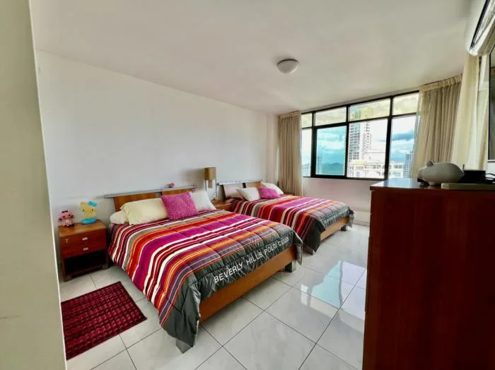 Apartamento en Miramar Avenida Balboa en alquiler — 5