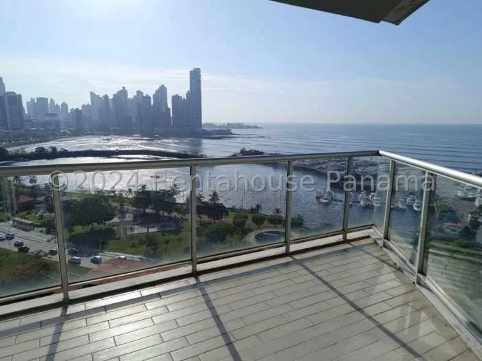 Yacht club tower Avenida Balboa Panama en alquiler — 2
