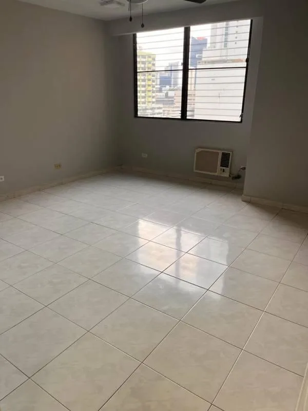 Alquiler de apartamento en Los delfines 3 recamaras — 3