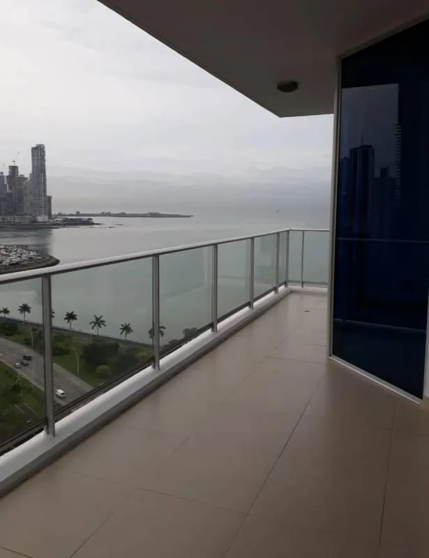 Destiny Avenida Balboa 1 habitacion — 2