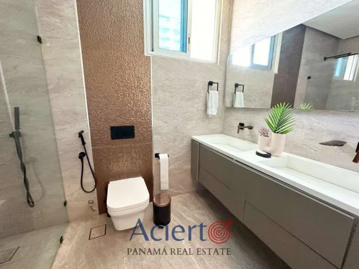 Apartamento en Ph sky de 2 recamaras en alquiler — 4