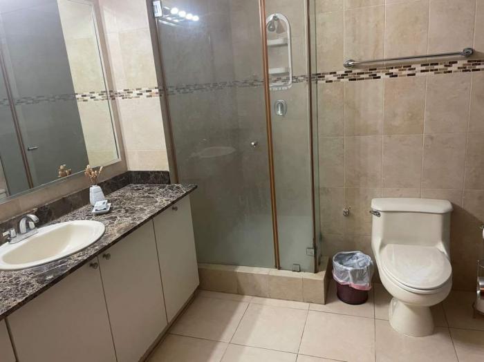 1 bedroom apartment for rent in grand bay tower