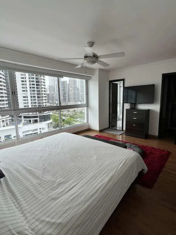 Apartamento en alquiler en Bayfront de 2 habitaciones — 4