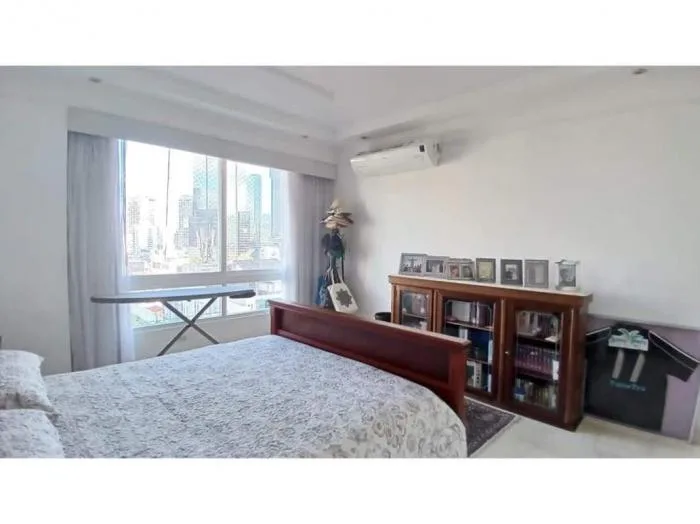 Apartamento en alquiler en Vista marina de 3 habitaciones — 2