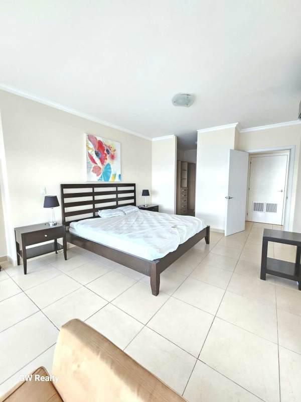 Waters balboa avenue panama for rent