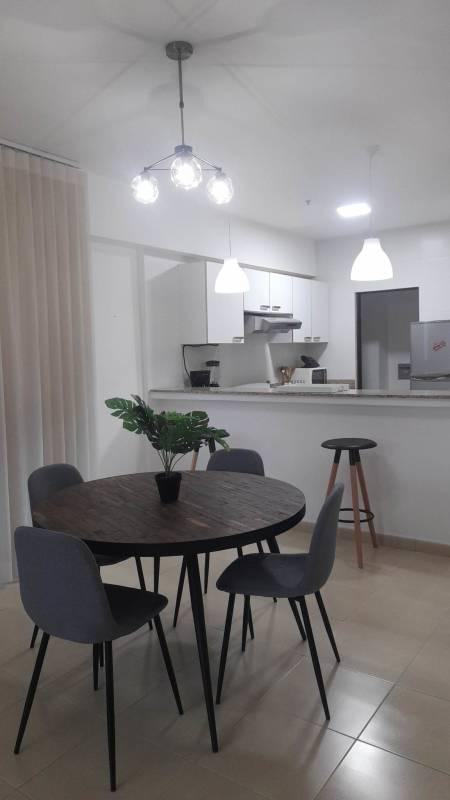 Alquiler de apartamento en Grand bay tower 2 recamaras