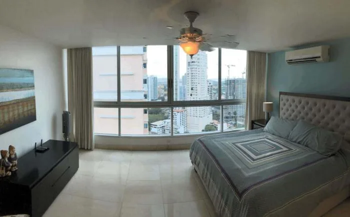 Villa del mar Avenida Balboa Panama en alquiler — 3