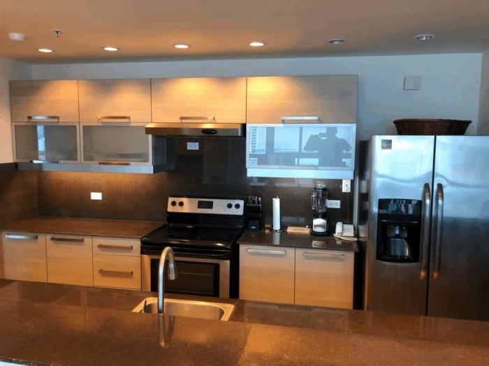 Villa del mar balboa avenue panama for rent